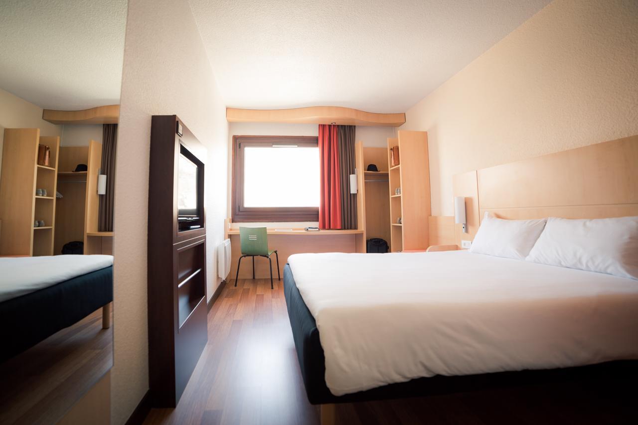 Ibis Grenoble Gare Hotel Bagian luar foto
