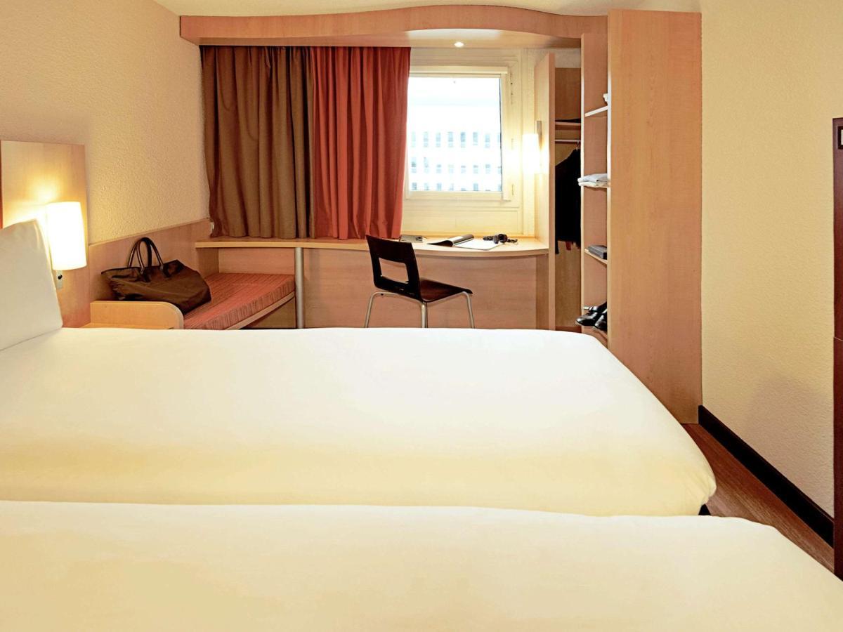 Ibis Grenoble Gare Hotel Bagian luar foto